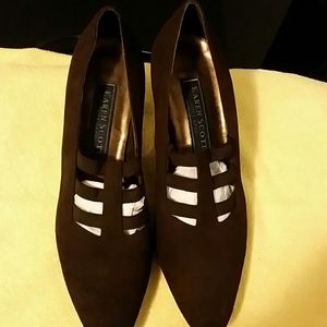 KAREN SCOTT CASEY 8M SHOES NWOT